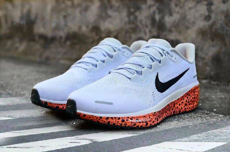 Кроссовки Nike